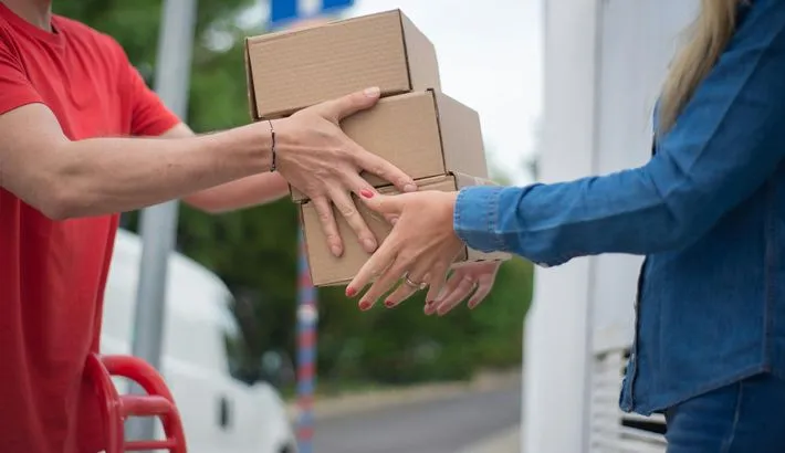 How to Package and Ship Shoes