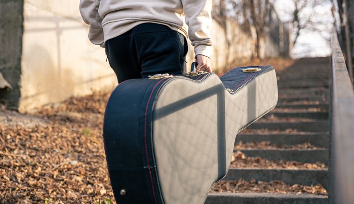 How to Ship a Guitar and Other Instruments Internationally